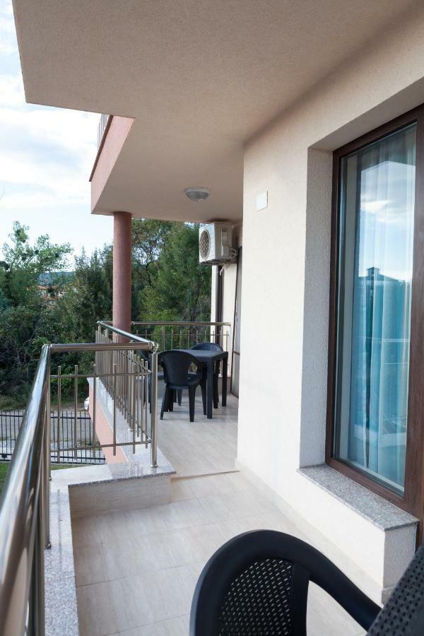 La Mer Apartments Tsarevo Exterior photo